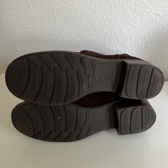 LL Bean Suede Chelsea Boots - Picture 5 of 5